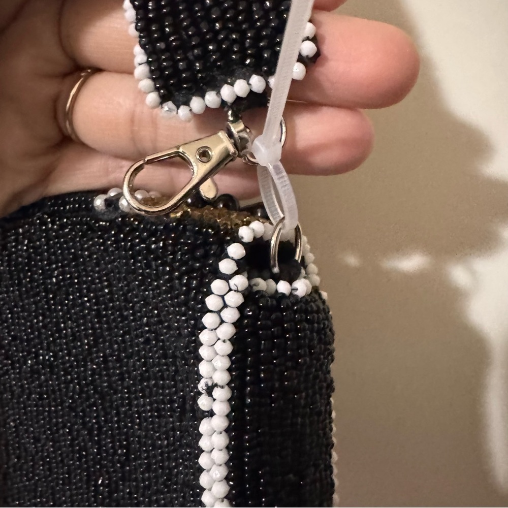 NWOT Beaded Shoulder Bag”Viral Made in India Beaded Bag” - Picture 6 of 10
